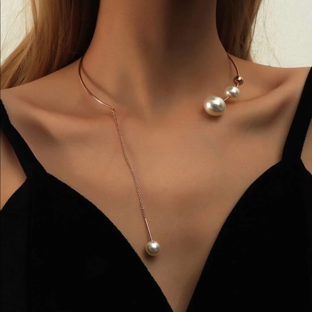 ¥ 18k Gold Pearl Open Chocker Necklace